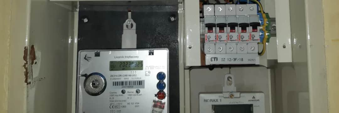 Gdzie w bloku są bezpieczniki? Odkryj ich lokalizację i uniknij problemów